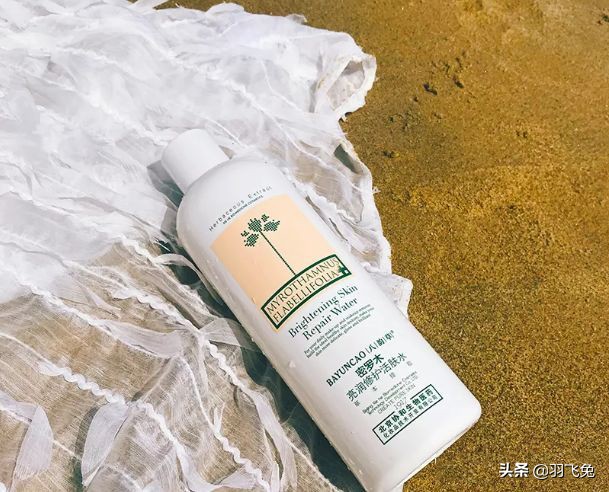 秋冬脸部紧绷干燥起皮痒红,用了洗面奶后脸部干燥起皮