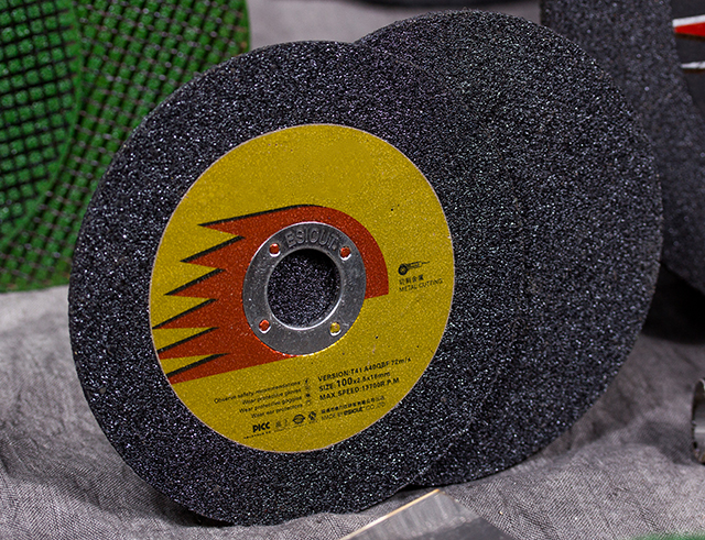 砂轮片和磨光片区别,砂轮片和切割片的区别