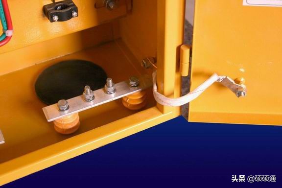 目前施工现场三级配电的具体要求,施工现场三级配电都需要接地吗