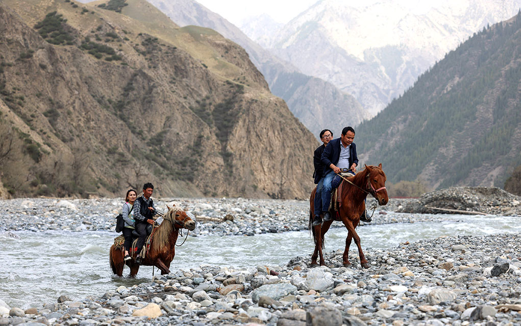 【图说纪事】多收家长的钱是这样追回的