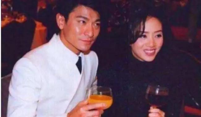 刘德华为啥娶朱丽倩,刘德华娶朱丽倩的真正原因