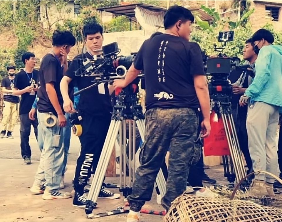 陈星旭采访说拍山河表里,陈牧驰陈星旭山河表里花絮