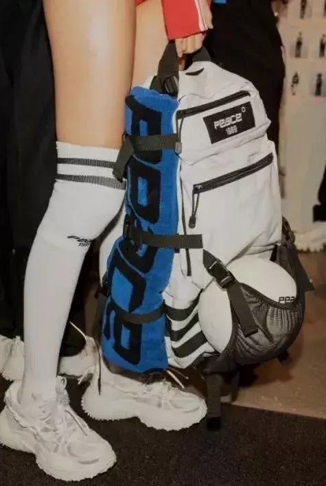 太平鸟登时装周,太平鸟2019时装秀