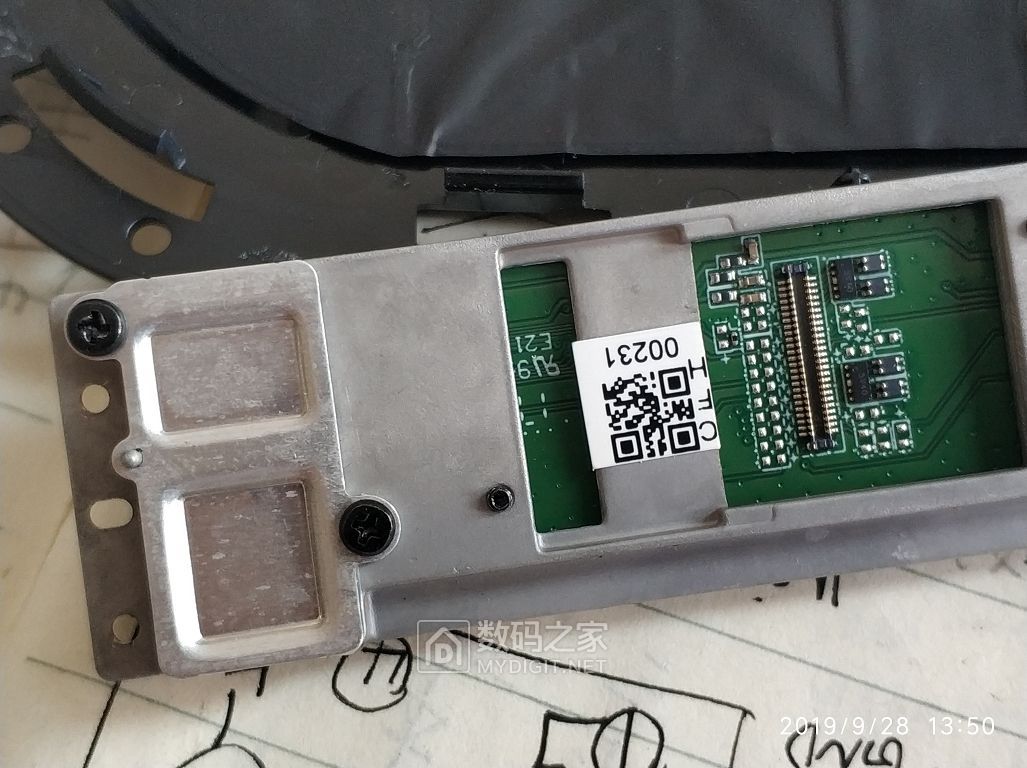 最后之作！被宣告死亡的DaydreamVR及联想MR头显一体机拆解一览