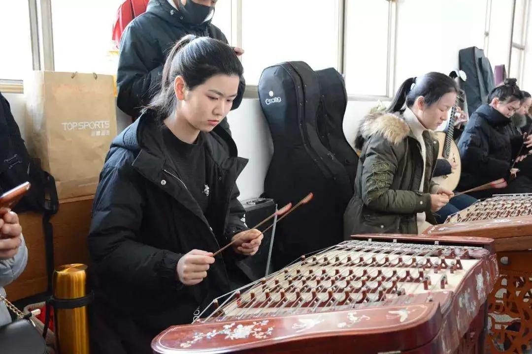 艺术类选择什么专业比较好,艺术哪个专业好学且就业较好