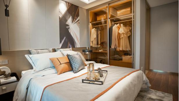 打破断供引爆区域蝶变，板块核心带泳池的公园住区即将开场