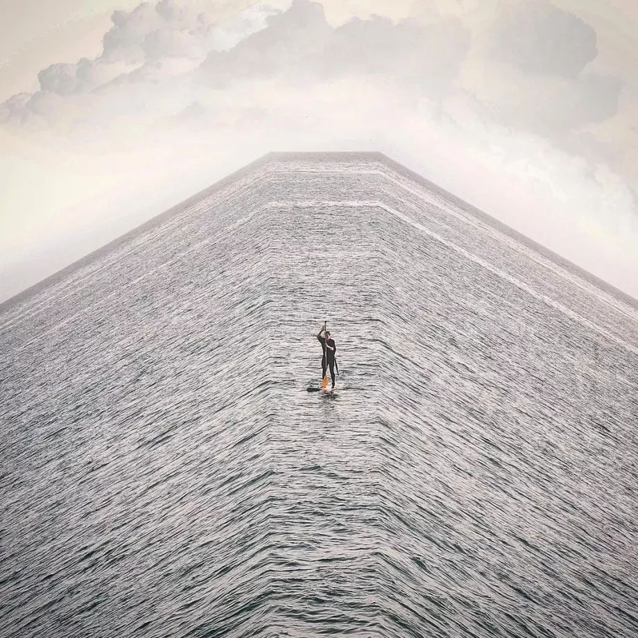 顾城打动人心的诗句,顾城的经典诗句100句