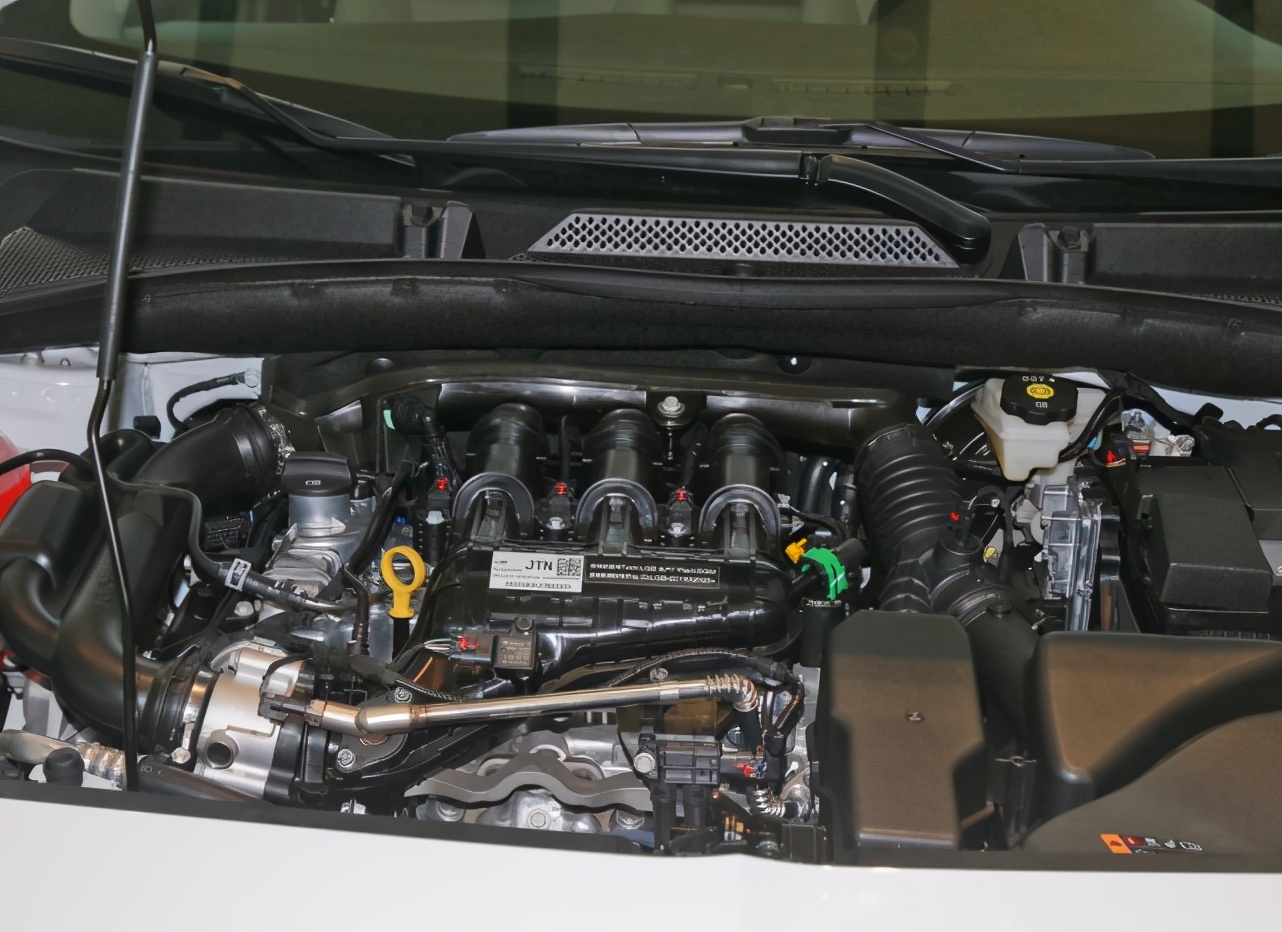 凯越和轩逸,别克凯越对比轩逸