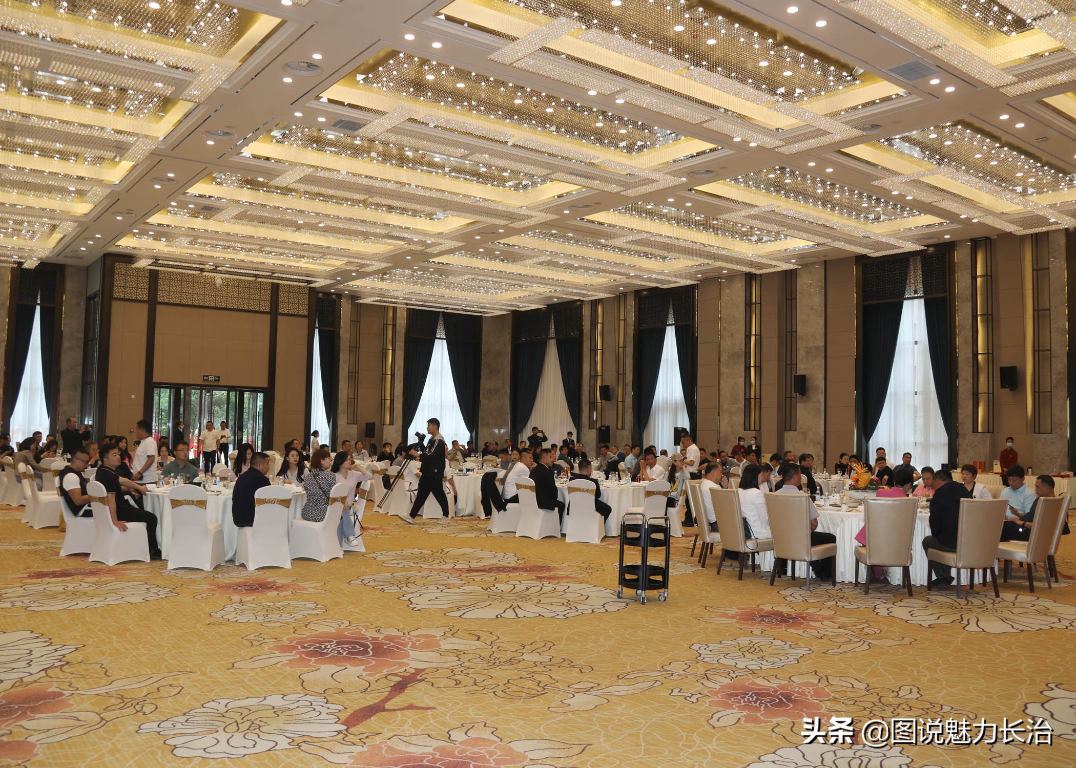 东明世纪金源大酒店价格,长治市东明世纪金源大饭店