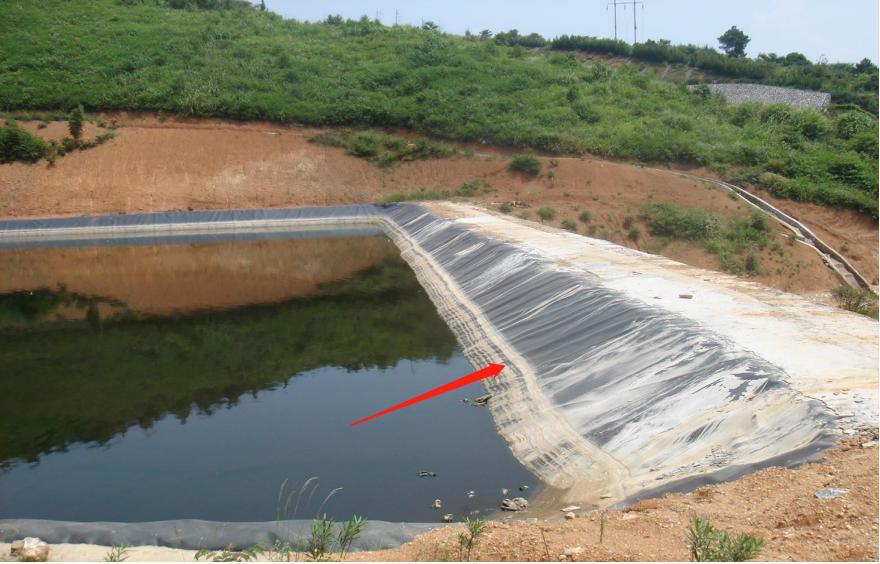 垃圾填埋场铺设土工布和土工膜,垃圾填埋hdpe土工膜厂家直销