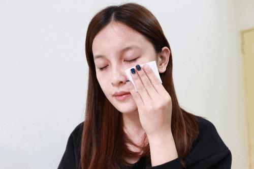 黑头多怎么办如何去除黑头,黑头贴去除顽固黑头