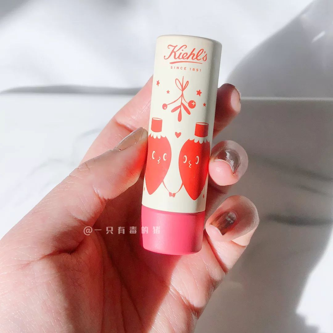 空管的润唇膏,空管的唇膏