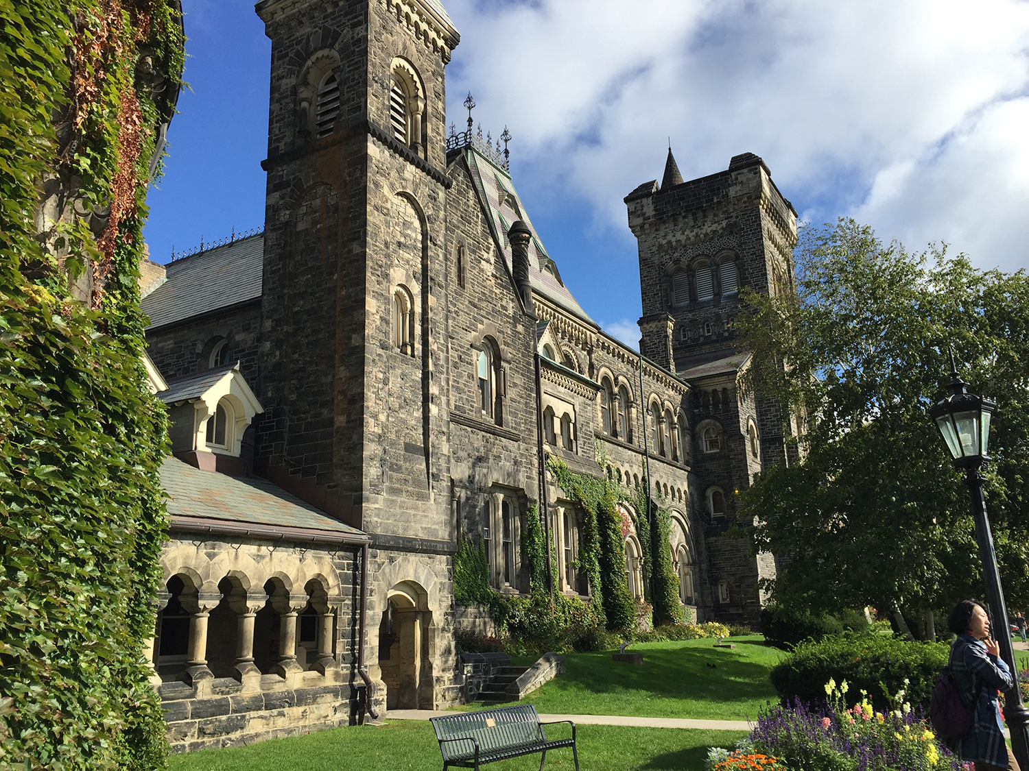 2000多华人留学加拿大被遣返,部分原因让我哭笑不得