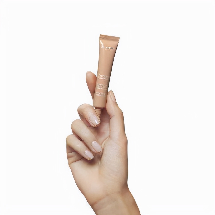 熬夜引起的泪沟黑眼圈能消失么,万年黑眼圈眼袋泪沟怎么遮瑕