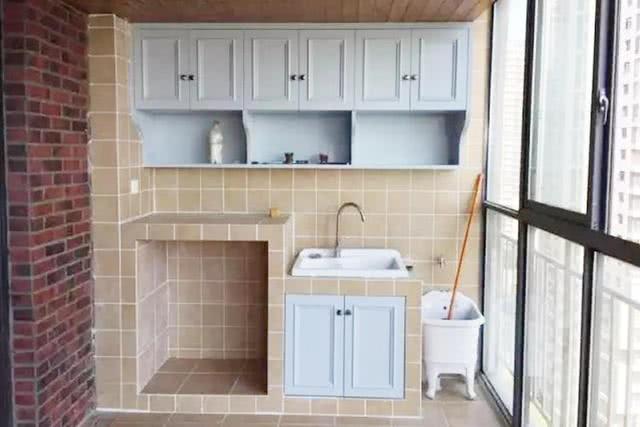 装修阳台要装地漏吗,1.2米阳台拖把池装修效果图