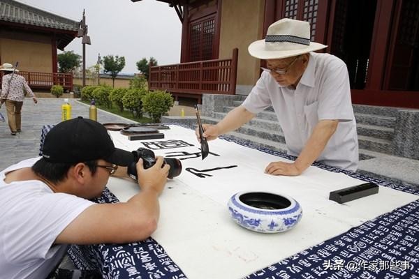 扶风罗西章：西周考古界“西霸天”