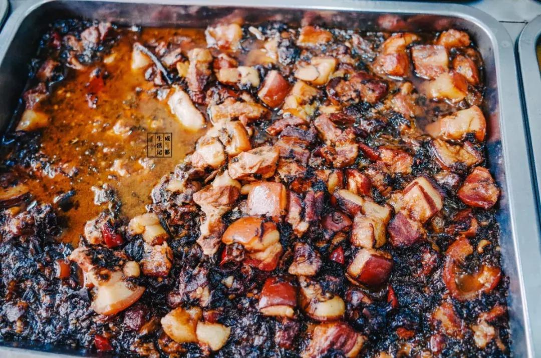 荷花池美食一条街,荷花池一条街美食