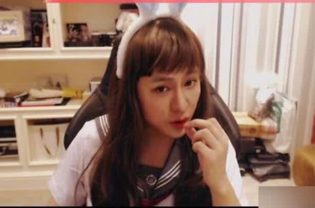 各大主播看旭旭宝宝女装的视频,各大主播看旭旭宝宝女装视频