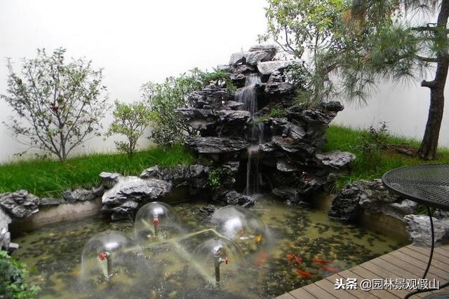 假山一般是什么石头做的,假山石材料有几种