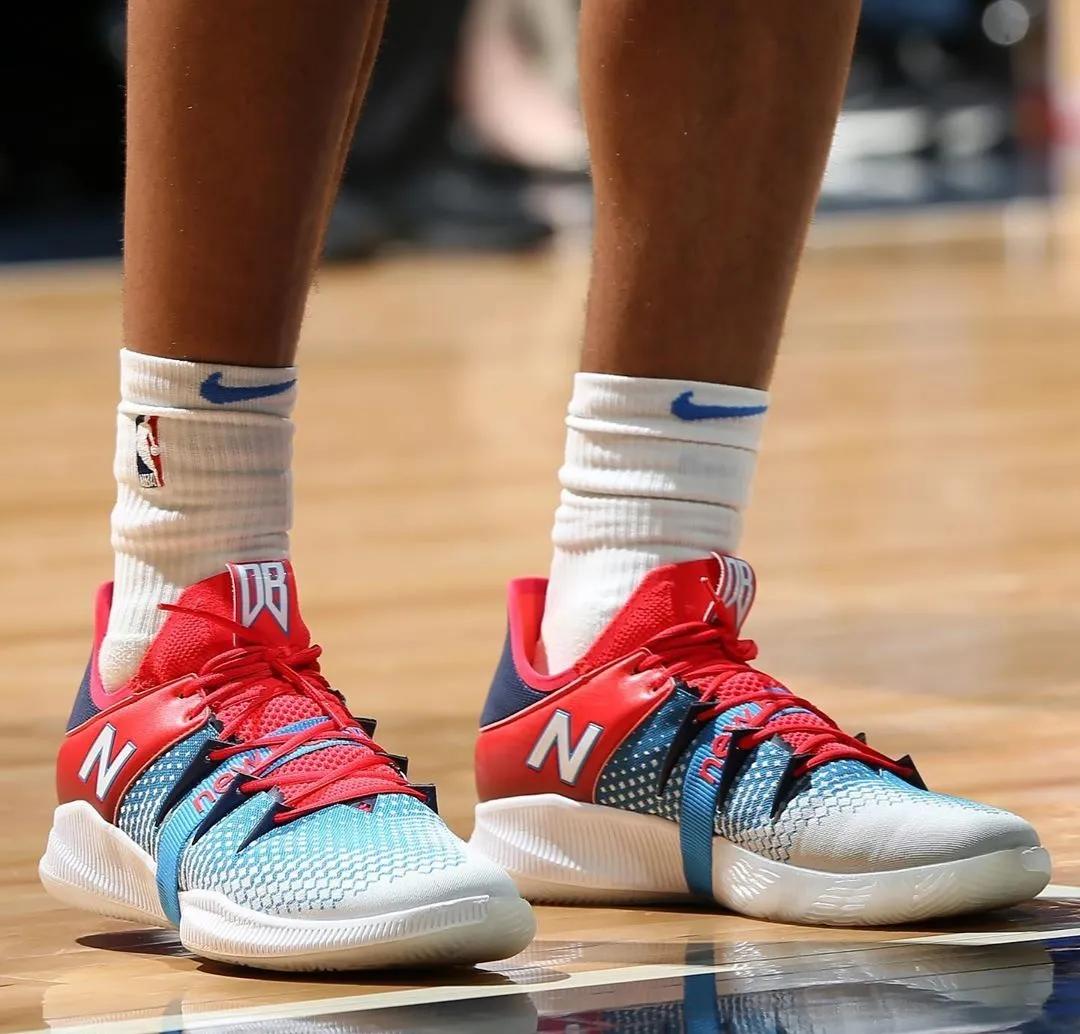 NBA球员上脚：雷霆球员的球鞋，施罗德和纳迪尔很帅气