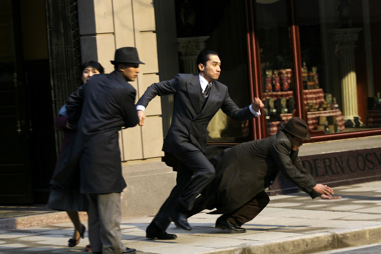 《色·戒》原型郑苹如：牺牲自己诱惑汉奸，遗体至今下落不明