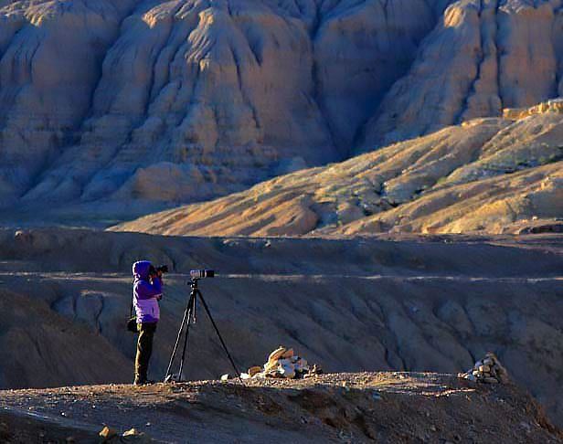 阿里大北线之穿行 (走过大北线的阿里巴巴)