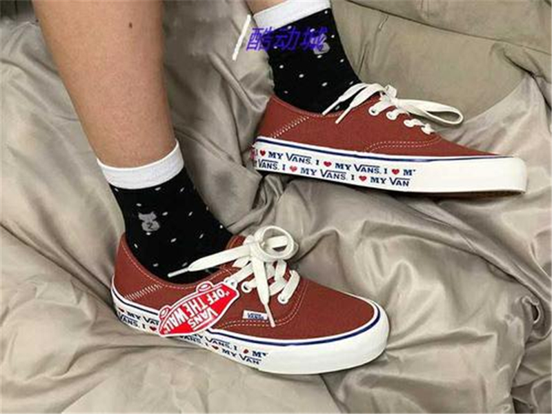 vans小草莓鞋,不买就后悔的新品