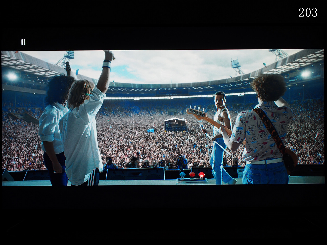 音画俱佳，操控稍弱——先锋UDP-LX500