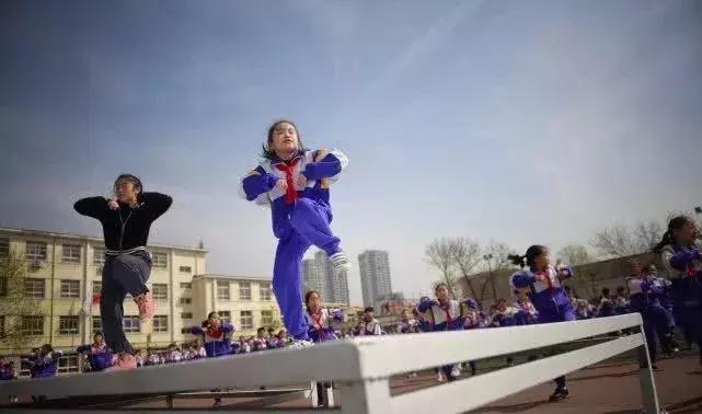 厉害啦！校长领舞，天津这所小学课间操火了！~落户天津落户联盟