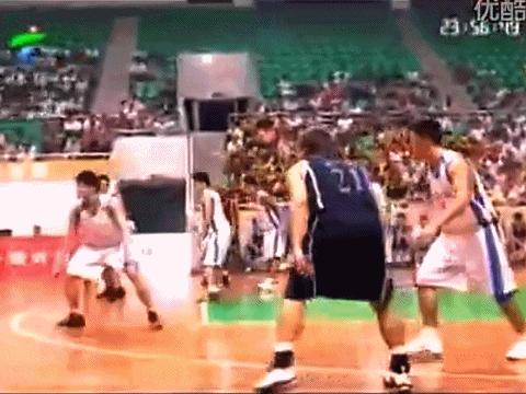 半决赛爆砍46分！东莞球王大战三外援！还一度献上*力暴**补扣...