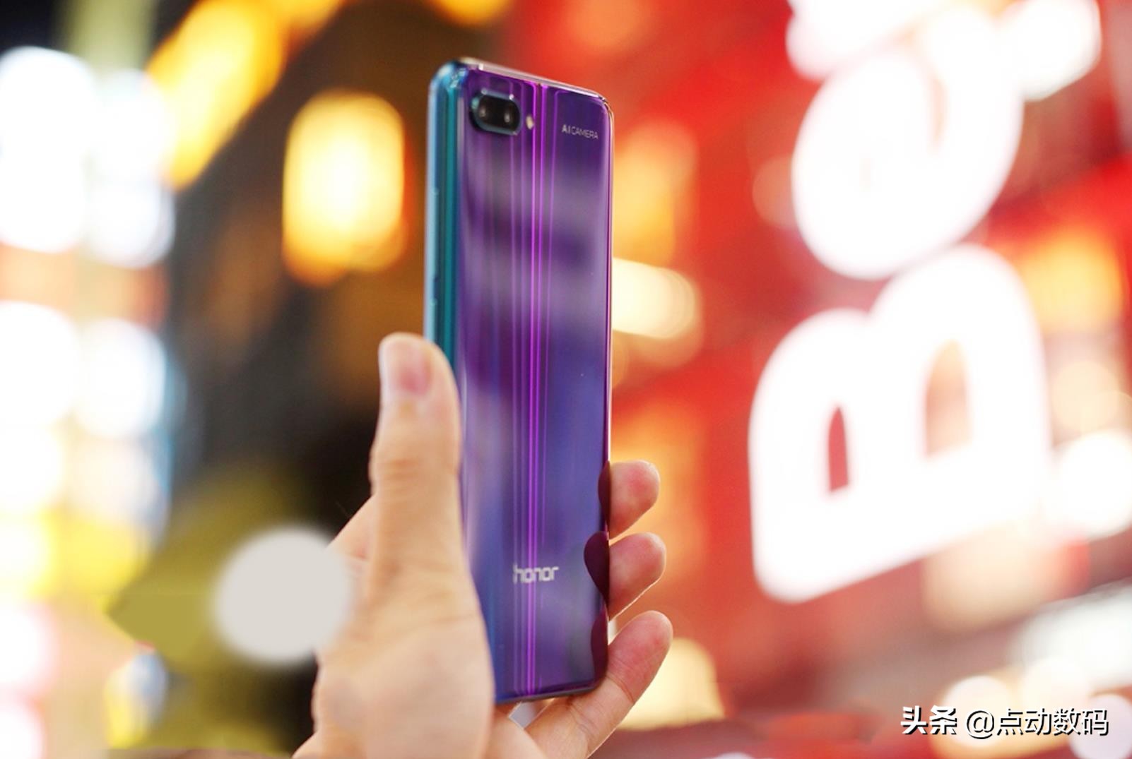 华为小屏手机荣耀10好,华为手机荣耀10是性价比最高的吗