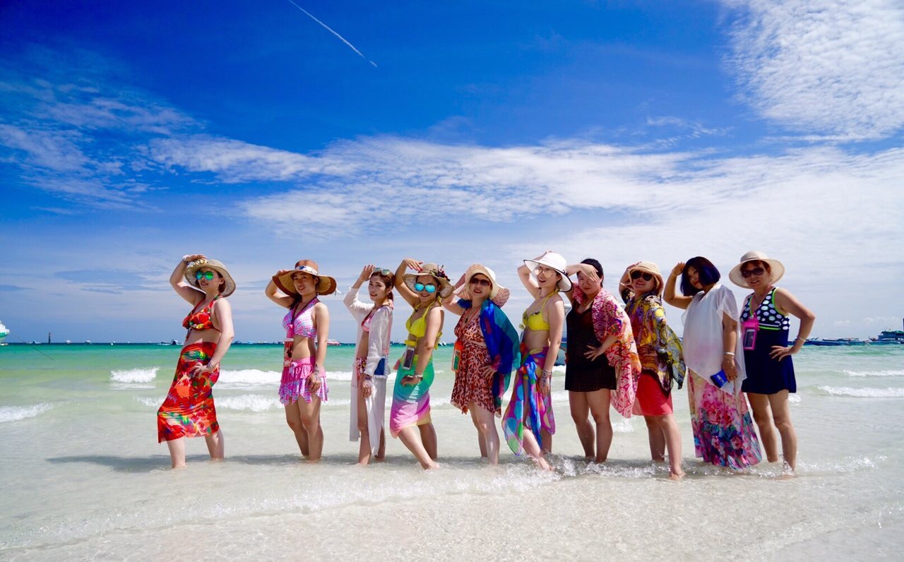 一个地方呆久了想出去旅行,在一个地方呆一段时间就想走