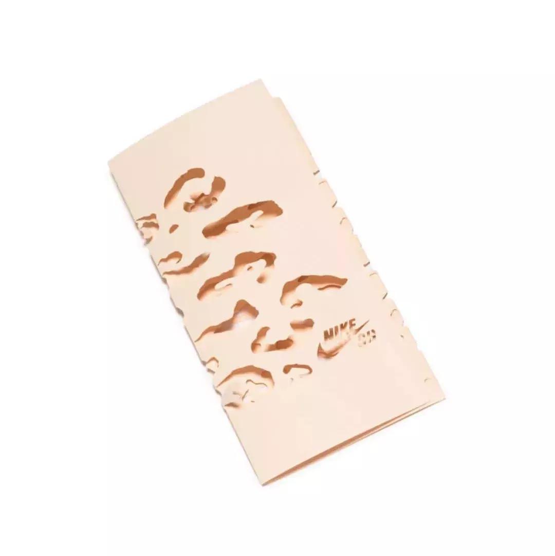 每日简讯｜YEEZY又有新版“700 VX”, Stüssy x Nike有点好看