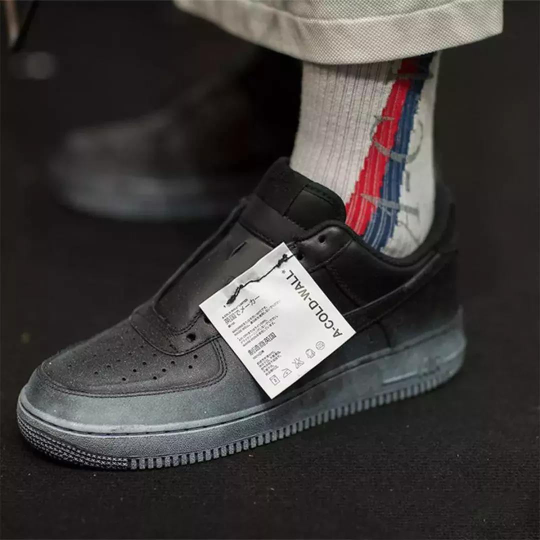 袜子180g有多厚,100块一双的袜子真的值得买吗