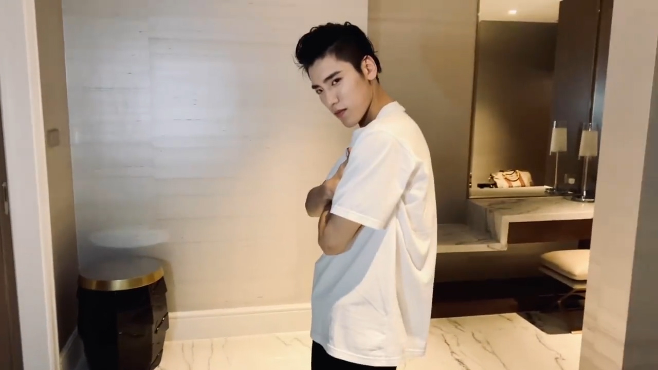 王子异面对质疑小鬼回击跨界歌王,王子异极限挑战发现熊