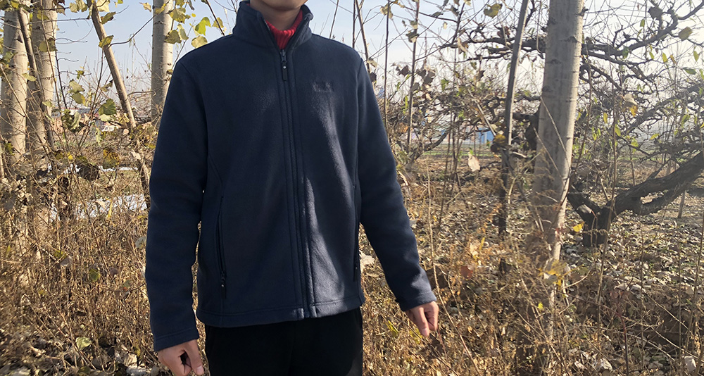 狼爪登雪山冲锋衣推荐,男士登山冲锋衣狼爪