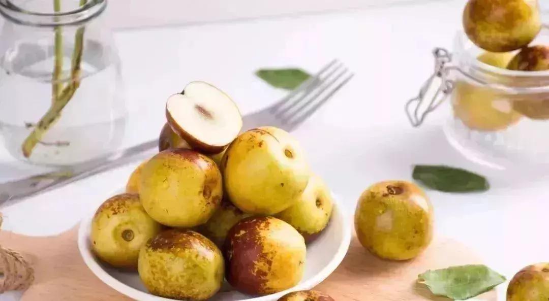 胃不好少吃三红二黄,胃不好少吃三果三蔬是什么