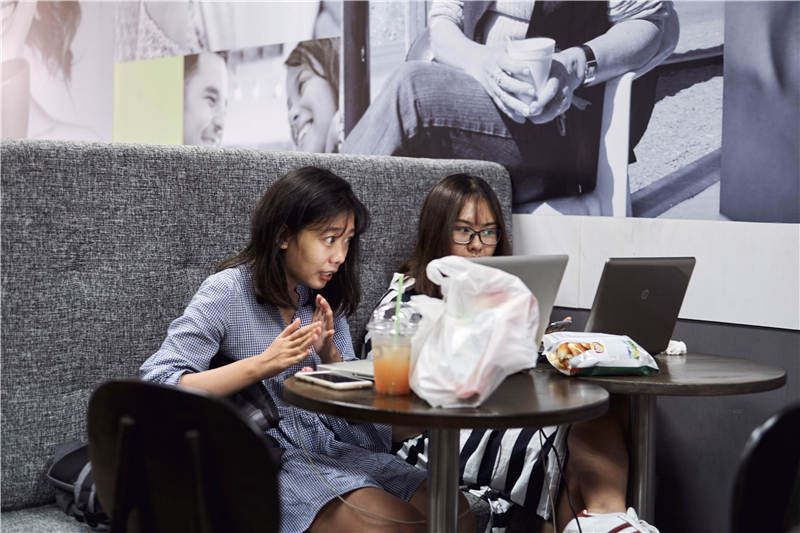 富士康搬到越南现在怎么样,三星lg合作