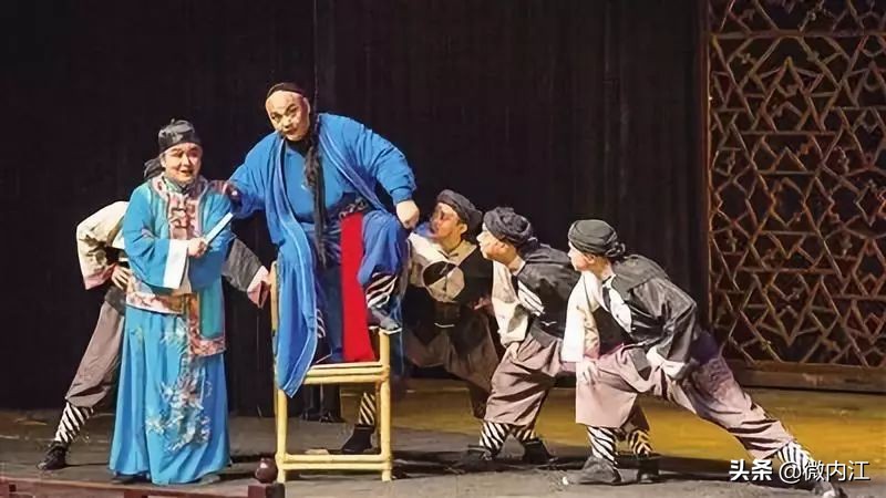 骄傲！这位从内江走出去的“鬼才”登上《光明日报》