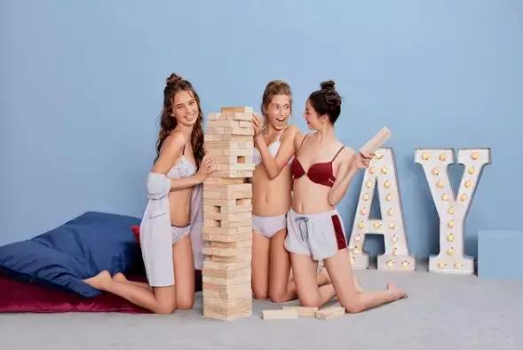 都市丽人亏损问题，可不是把林志玲换成关晓彤就能解决的