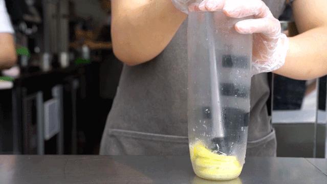 喜茶店里味道咋那么难闻,喜茶店里的气味很臭