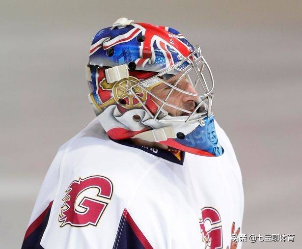 切赫打冰球在哪个俱乐部,切赫现在的职业