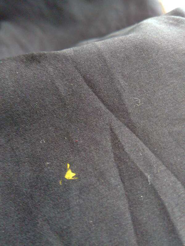 用84怎么去除白衣服上的顽固污渍,棉白衣服上的污渍怎么去除小窍门