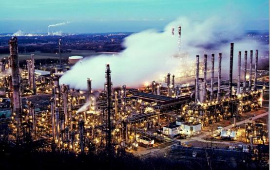 石油比水便宜,人均GDP6万美元:中东小国卡塔尔究竟有多富有?