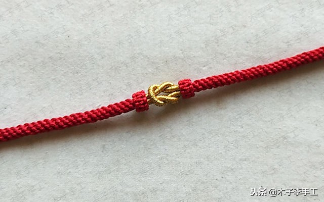 玉米结手链编织教程可伸缩,方形玉米结手链编法教程