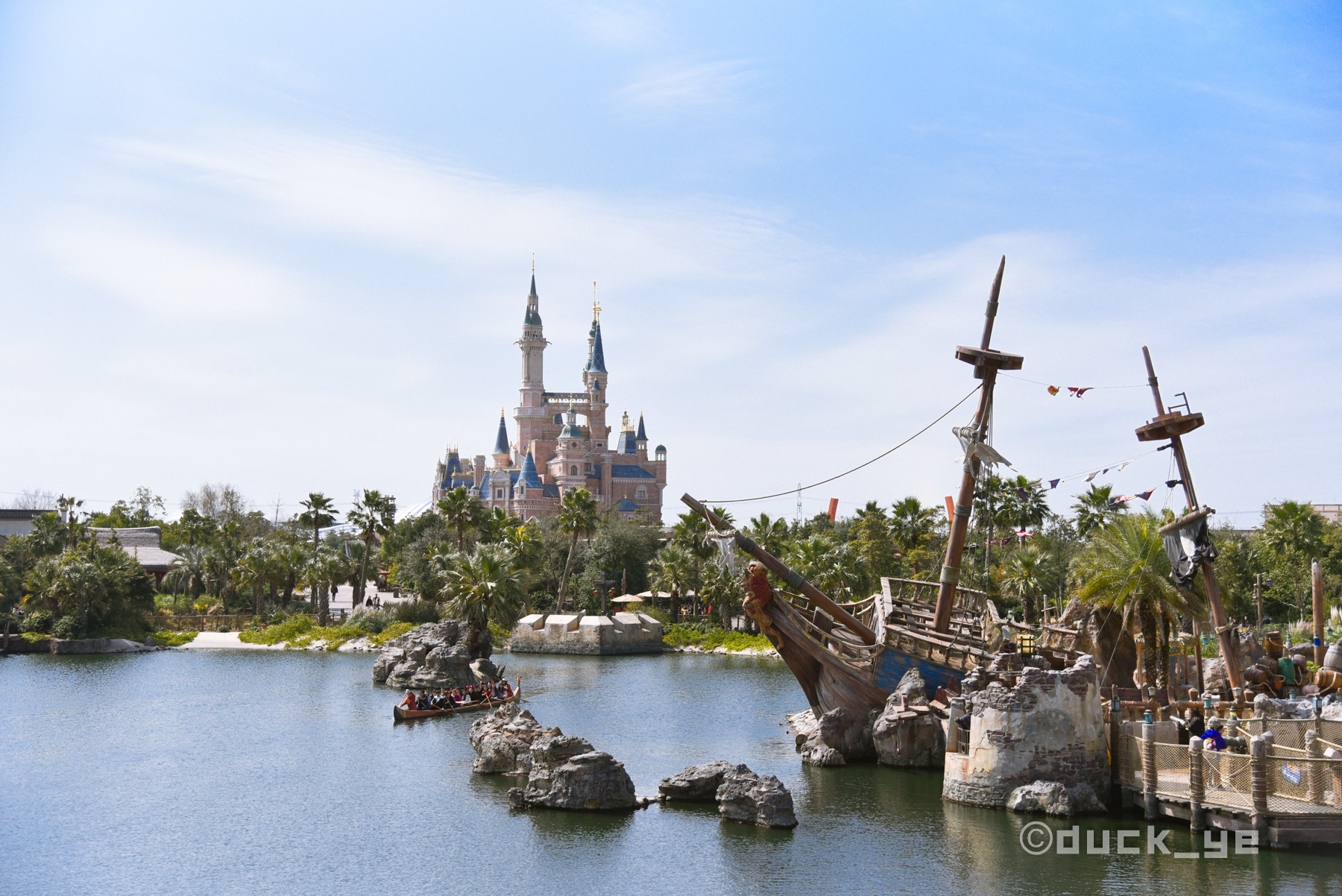 上海迪士尼两晚一天攻略,如何六日玩转上海迪士尼