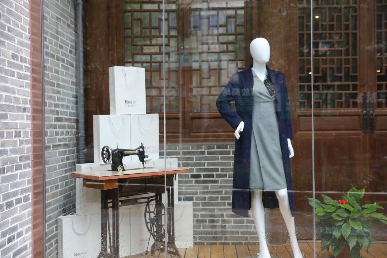 什么是服装高级定制,衣人帮服装定制