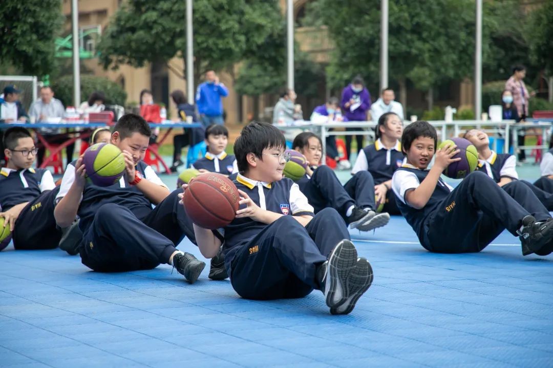 武汉体育中考三大球,三大球类武汉中考可以自己选吗