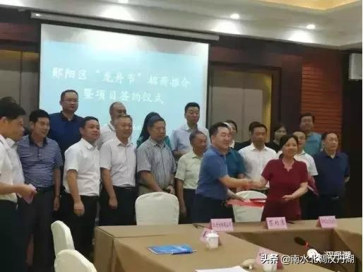 十堰马拉松比赛直播全马,湖北郧阳国际马拉松鸣枪开跑