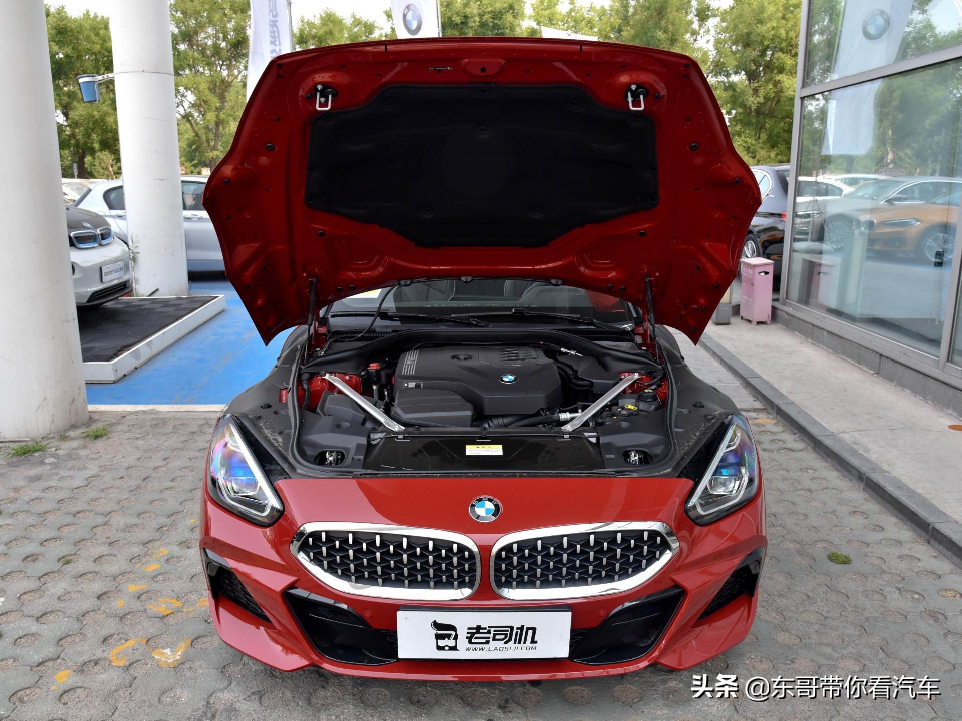 宝马z4敞篷2022款性能版试驾视频,宝马z4硬顶敞篷2021款落地价